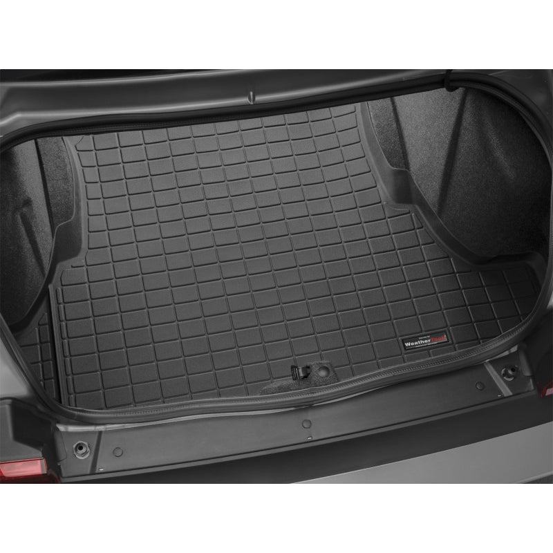 12-Bmw-3-Series-Cargo-Liners---Black