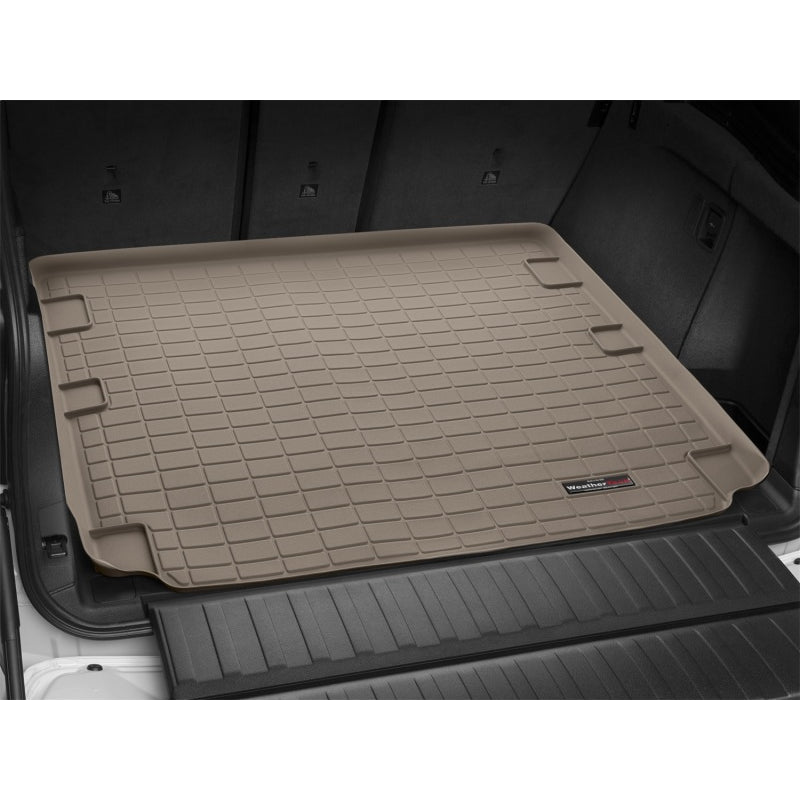 14-Bmw-X5-Cargo-Liners---Black