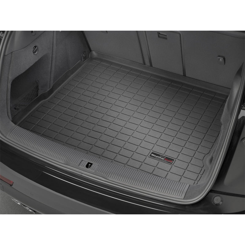 2015-Audi-Q3-Cargo-Liner---Black