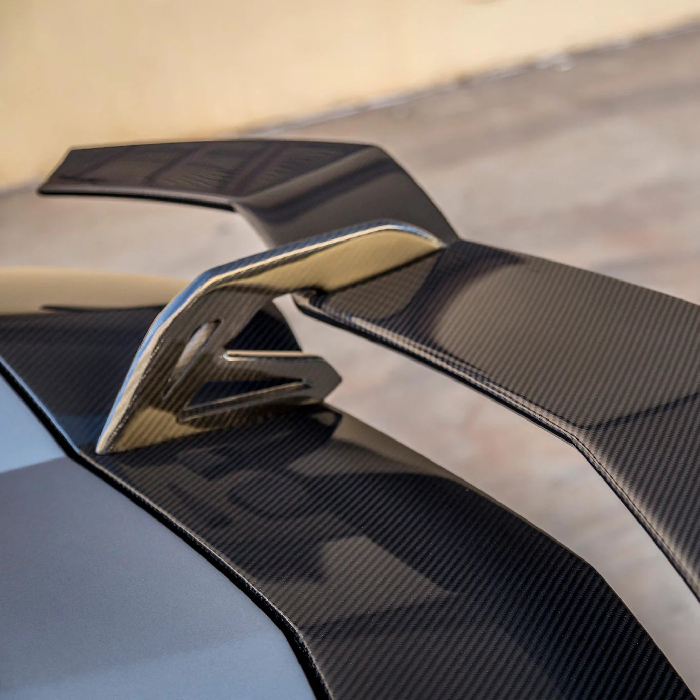 Vorsteiner - Lamborghini Aventador Zaragoza Edizione Aero Wing DISCONTINUED