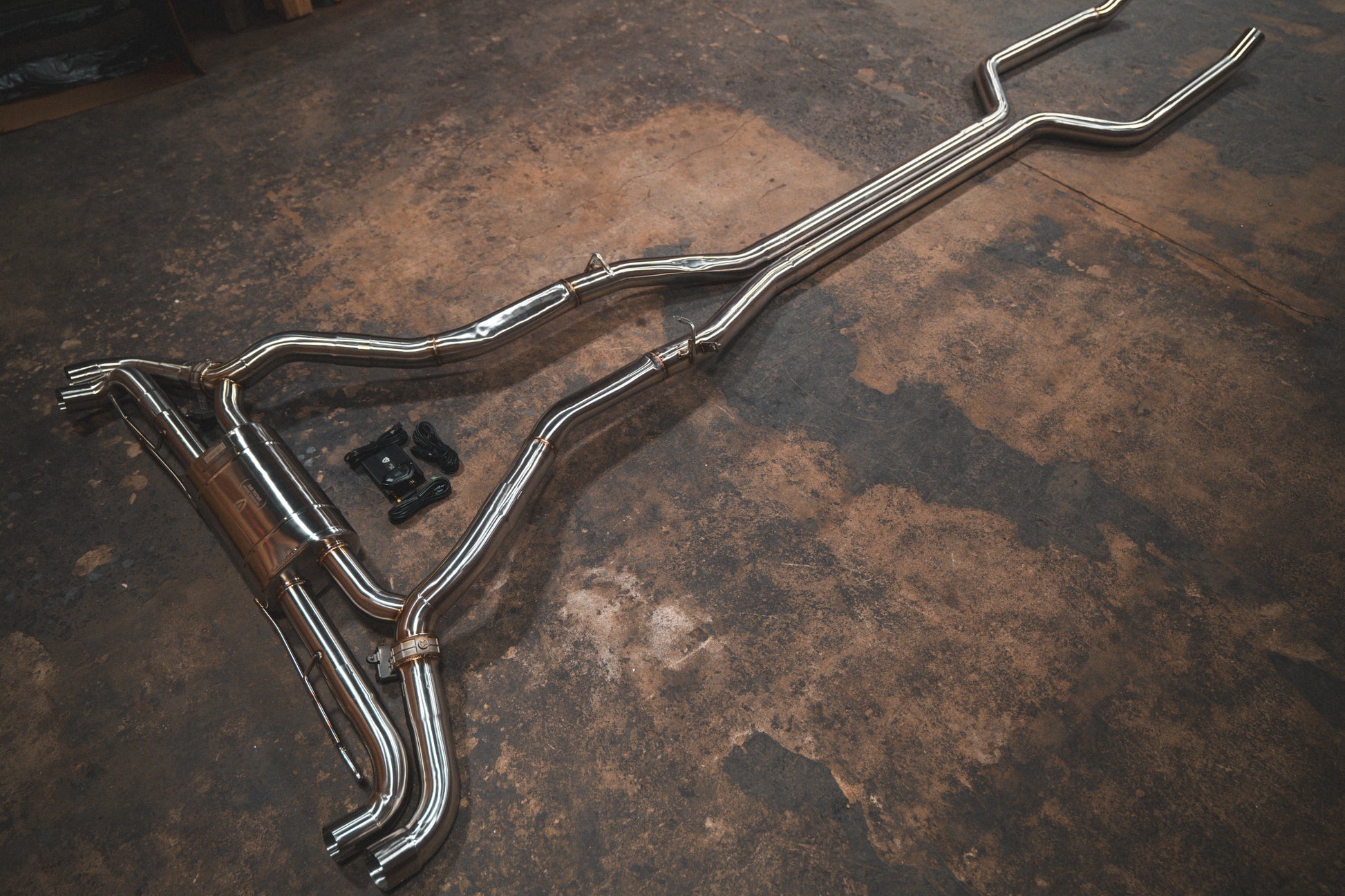 Valvetronic Designs - BMW Alpina XB7/X7 M50i/X7 M60i Valved Exhaust System