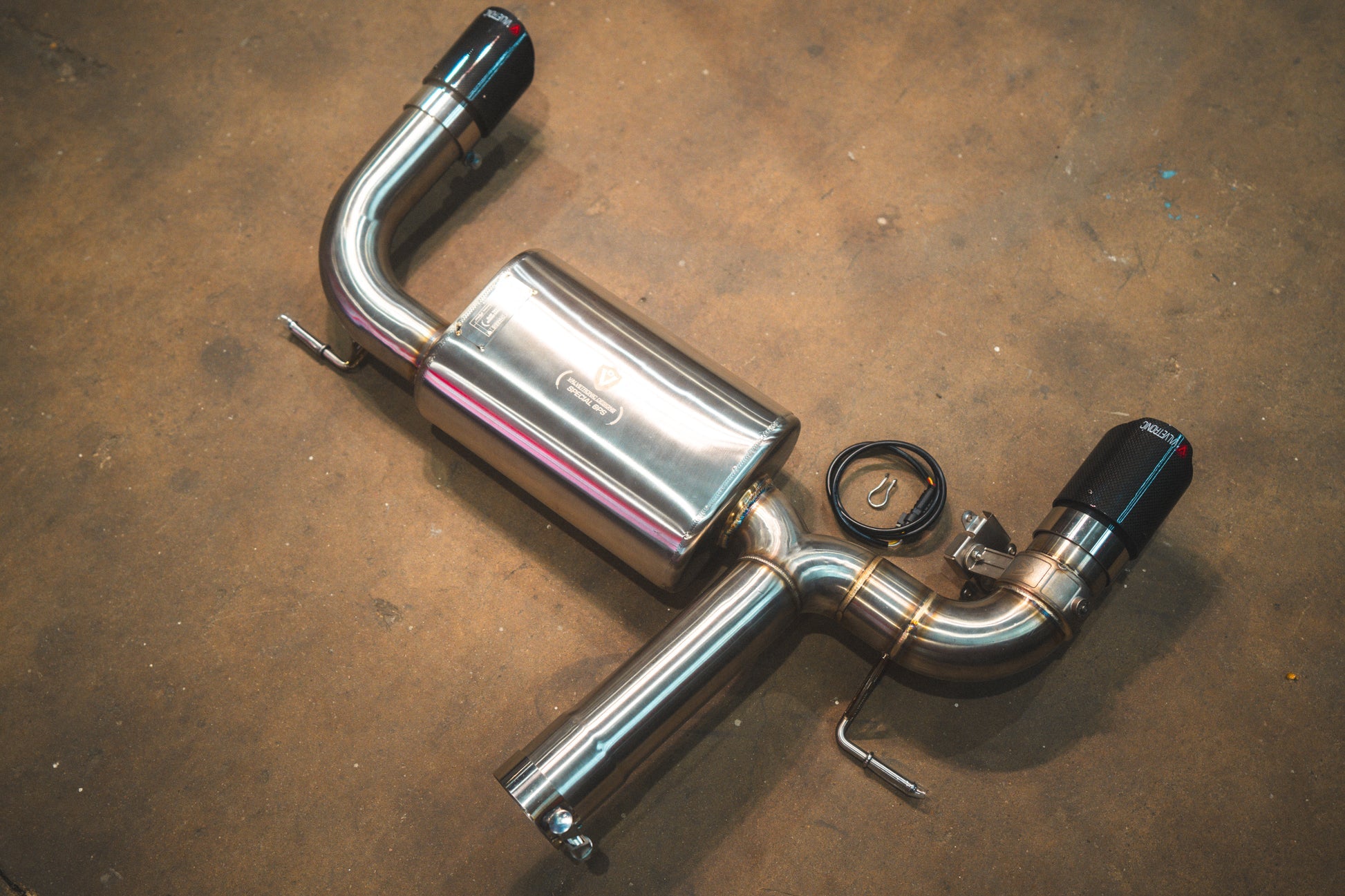 Valvetronic Designs - BMW F30/F22/F36/F32 F-Chassis 4-Cylinder Axleback Valved Exhaust System