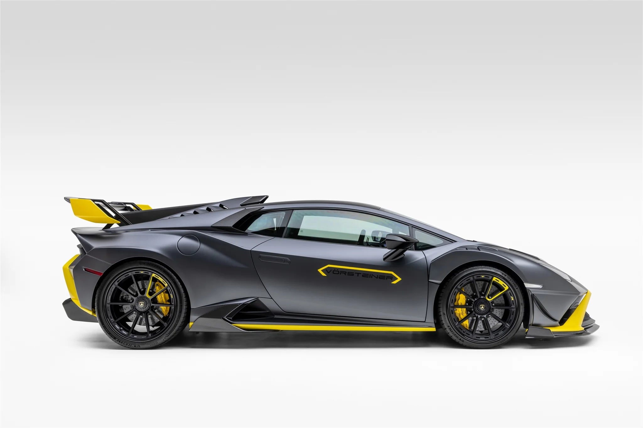 Vorsteiner - Lamborghini Huracan STO Side Rocker