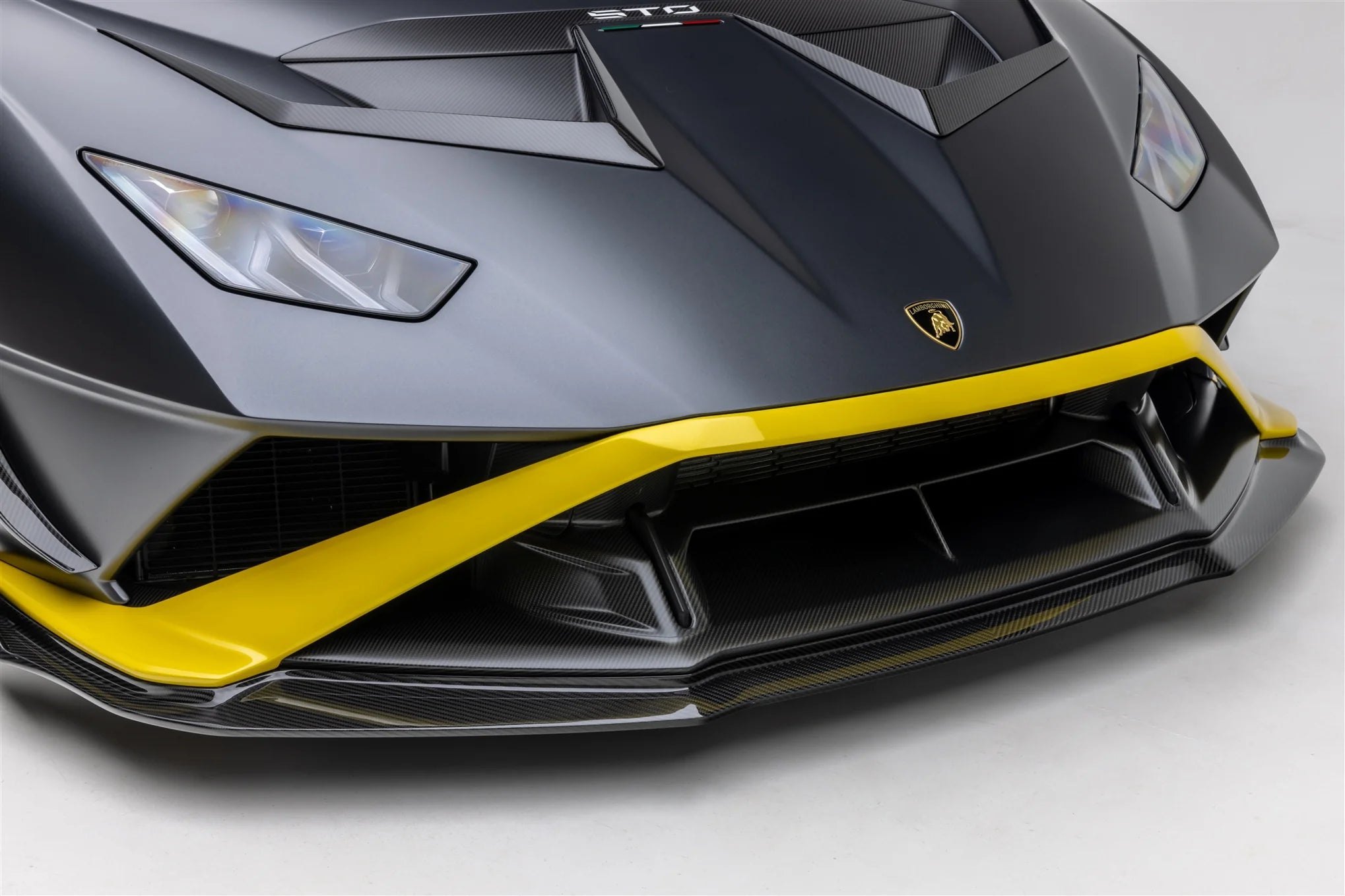 Vorsteiner - Lamborghini Huracan STO Aero Front Spoiler