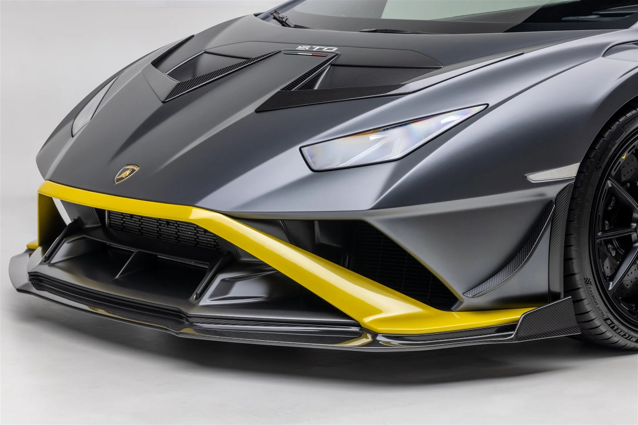 Vorsteiner - Lamborghini Huracan STO Aero Canards