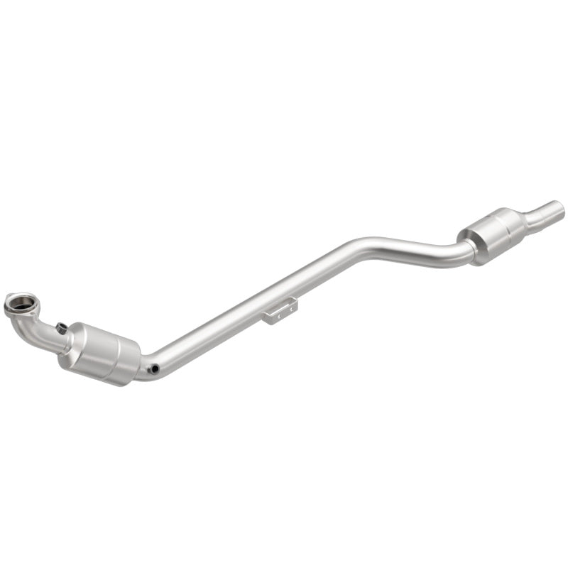 Magnaflow MagnaFlow Conv DF 02-04 Mercedes C32 3.2L Passenger Side