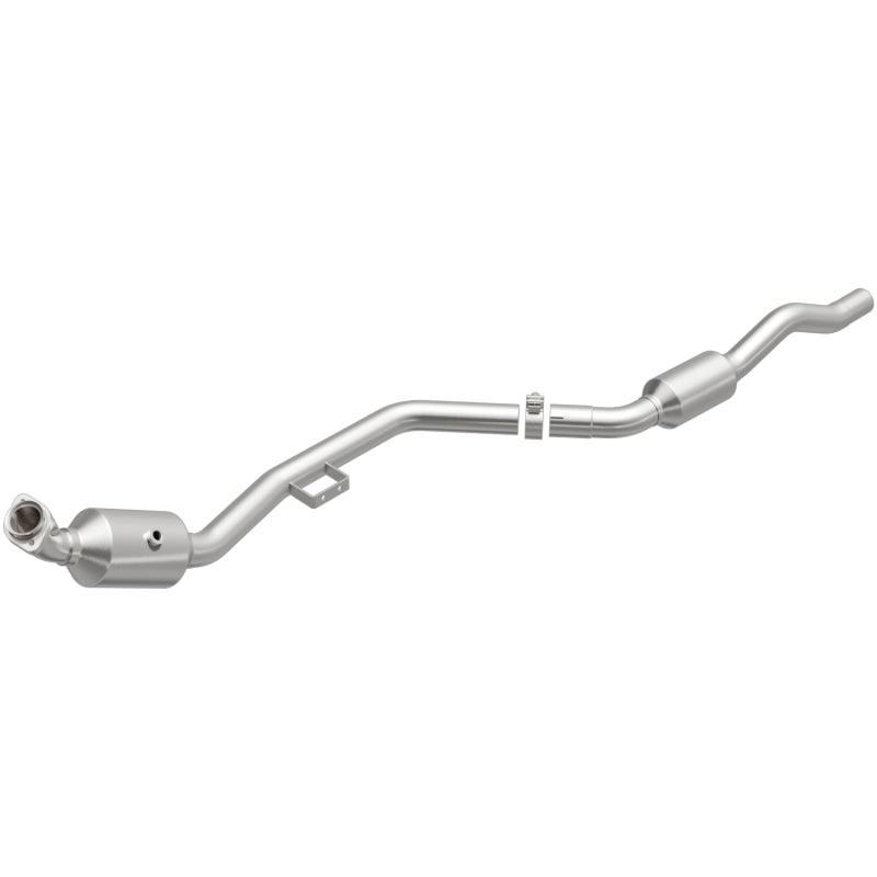 Magnaflow MagnaFlow Conv Direct Fit OEM 2007 Mercedes-Benz E350 Underbody - 69.125in Length