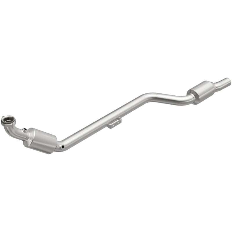 Magnaflow MagnaFlow Conv DF 02-04 Mercedes C32 3.2L Passenger Side