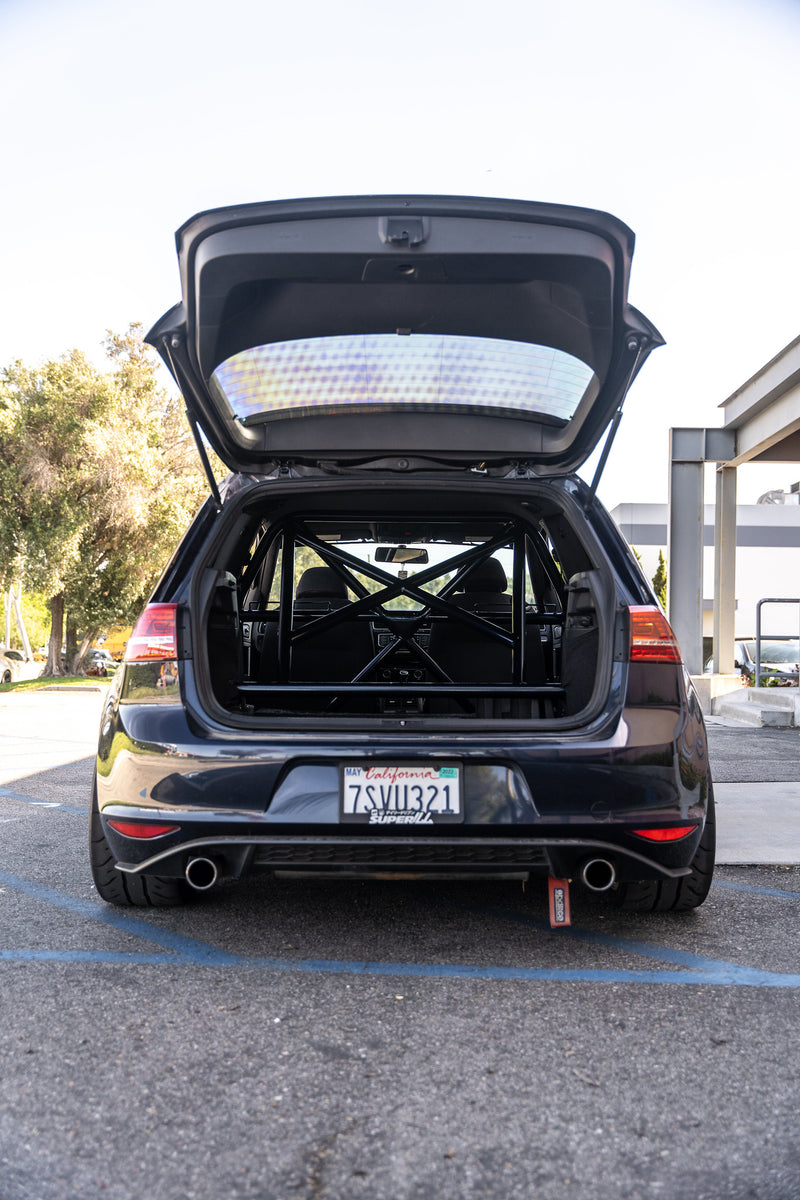 OEM VW roof box. Just got it today and it's awesome. : r/VWMK7