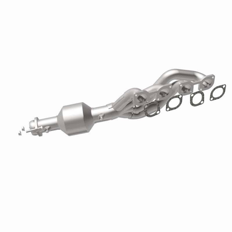 Magnaflow MagnaFlow Conv DF BMW 04-05 545I 4.4L / 04-05 645CI 4.4L / 04-05 745I 4.4L California - D/S