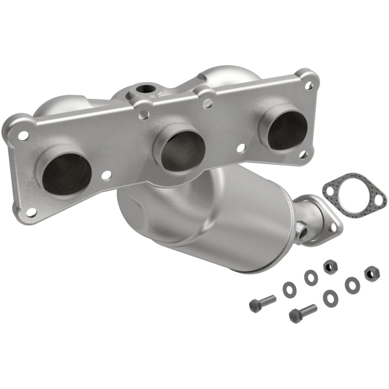 Magnaflow MagnaFlow California Converter Direct Fit 07-13 BMW 328i L6 3.0LGAS 3.75in Inlet 4in Outlet 2in Dia