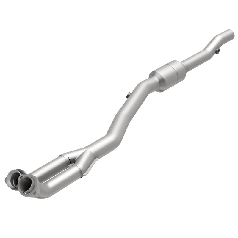 Magnaflow MagnaFlow Conv DF 96-97 BMW 840 4.4L Driver Side