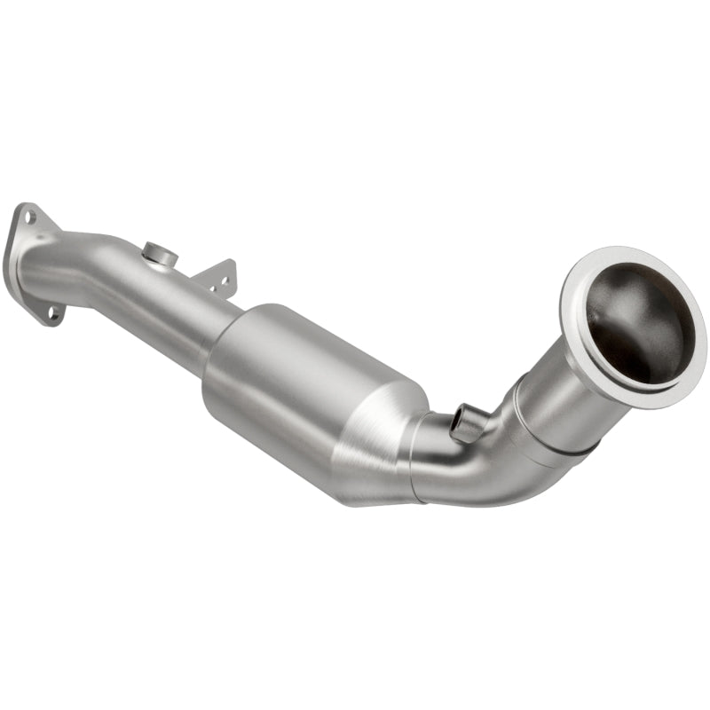 Magnaflow MagnaFlow 08-10 BMW 535i California Catalytic Converter Direct Fit 2.5in Pipe Diameter