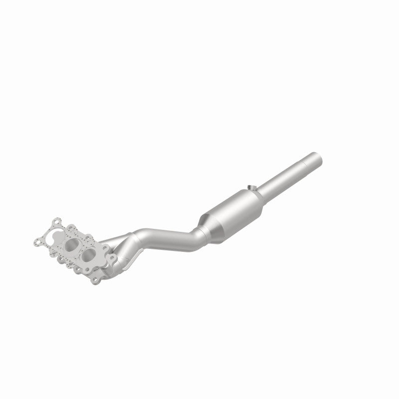 Magnaflow MagnaFlow Conv DF 98-04 VW Beetle 4 2.0L Dual Inlet - DISCONTINUED