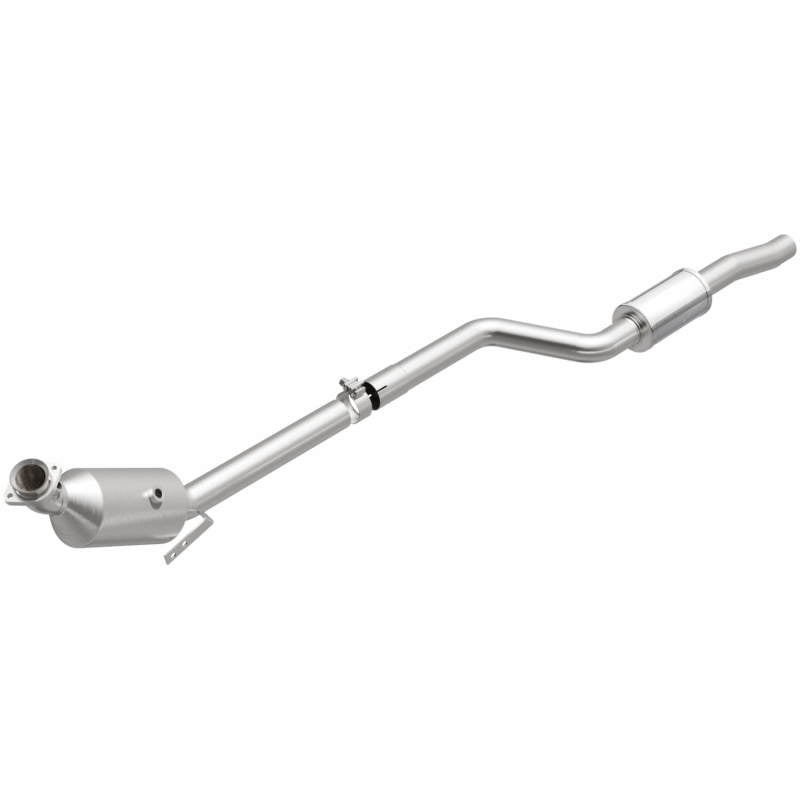 Magnaflow MagnaFlow 11-12 Mercedes-Benz C300 3.0L OEM Grade Direct Fit Catalytic Converter